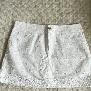 Lilly Pulitzer white skirt, size 12, worn once